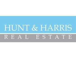 Hunt & Harris Real Estate RAK logo