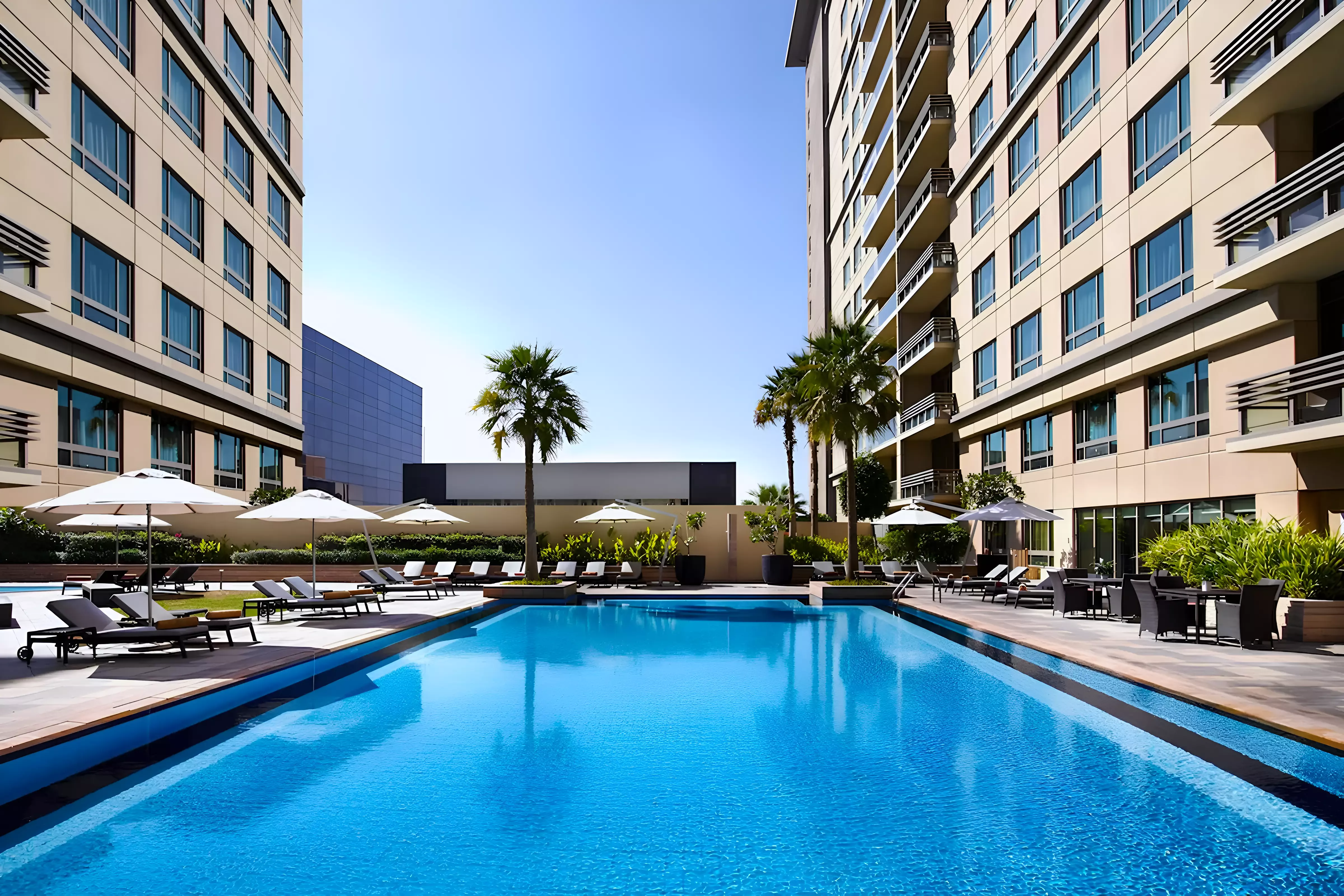 Swissotel Waterfront Residences – main view