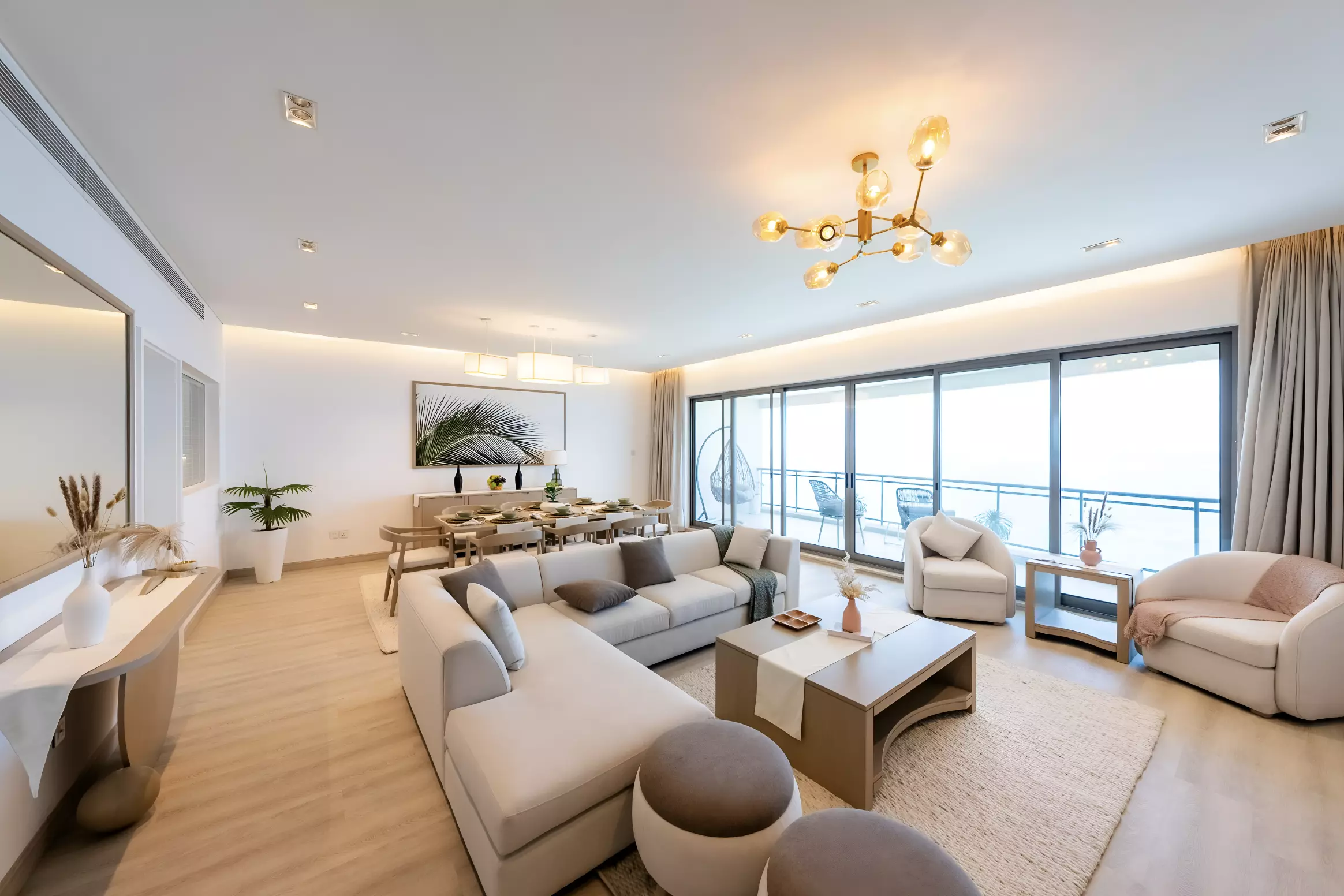 The Residence – photo 3