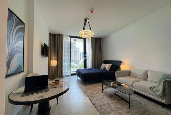 Brand New | Pool View | Fully Furnished photo 3