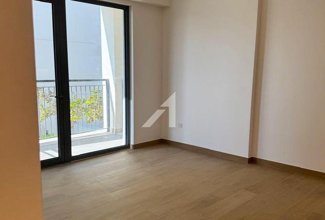 Spacious 1BR | Ready to Move In | Prime Location photo 3