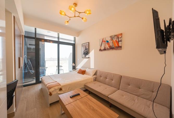 Fully Furnished Studio | Balcony|Strong Investment photo 3
