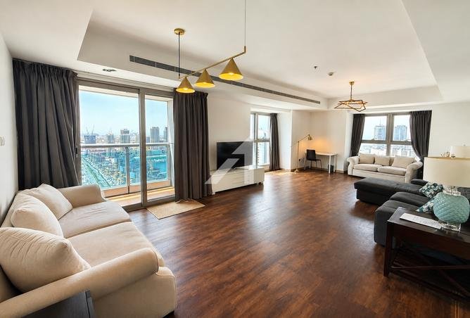 Hot Deal | Furnished and Upgraded I Full Sea View photo 3