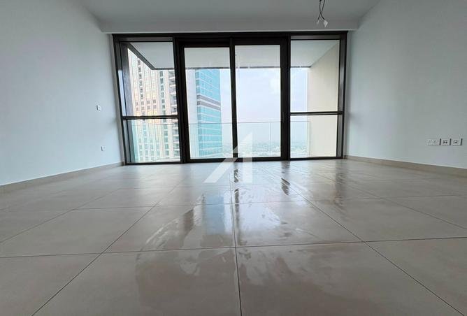 Vacant | Unfurnished | Zabeel View photo 2