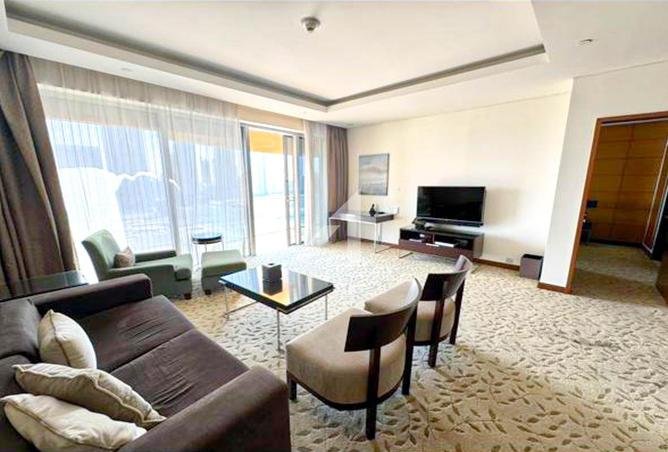 Vacant | Furnished | Multiple Cheques