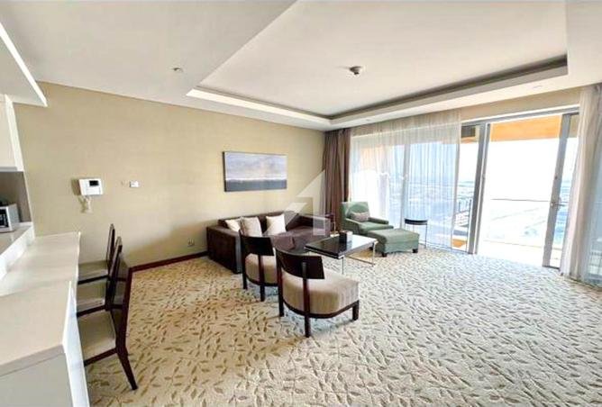 Vacant | Furnished | Multiple Cheques photo 3