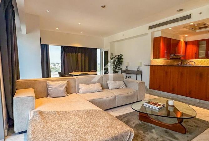 Fully Furnished Corner Studio |Zabeel & DIFC Views photo 3