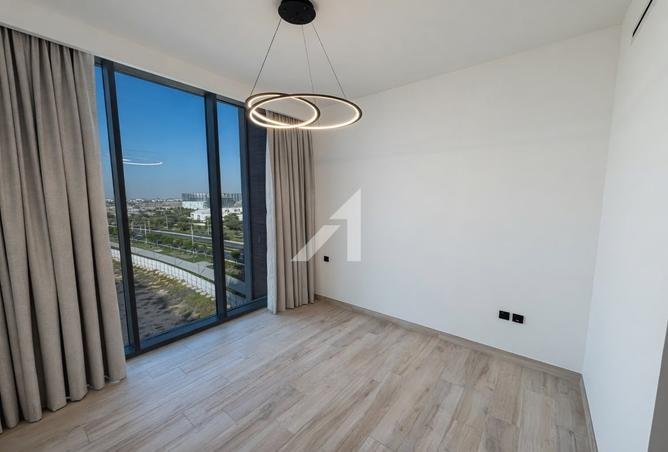 Spacious | Plus Maids room | Multiple Cheques photo 3