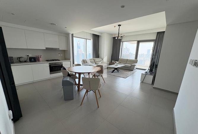 Corner Unit | Furnished | Multiple Cheque