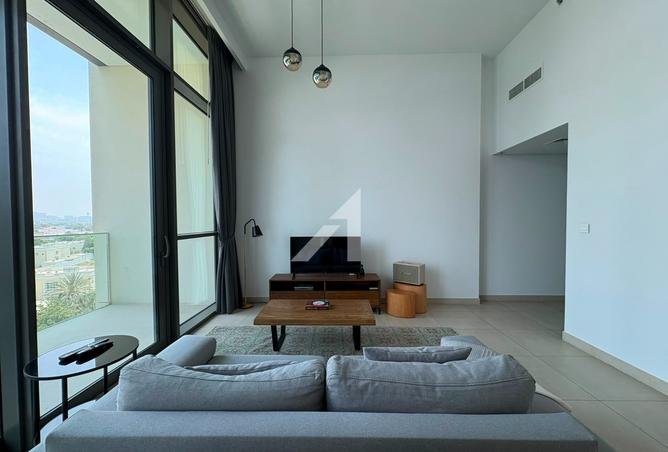 Vacant | Furnished | Zabeel View photo 3