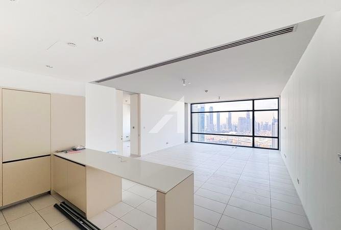 Burj Khalifa View | Unfurnished | Ready to move in