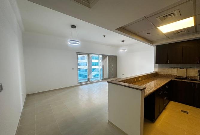 Full Canal View | Upgraded | Ready to Move In photo 2