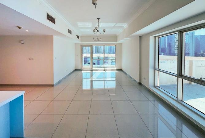 Spacious | Vacant | Unfurnished | photo 3