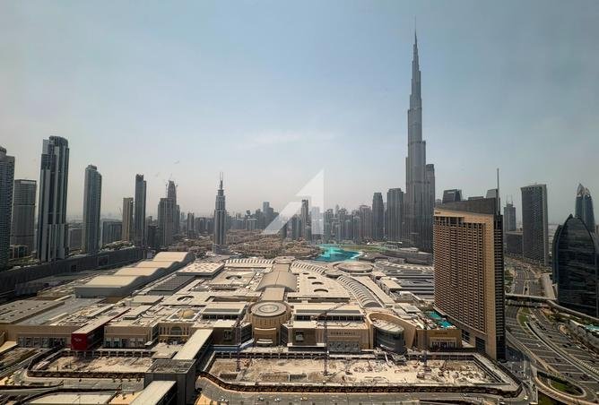 Vacant | Unfurnished | Burj Khalifa View photo 2