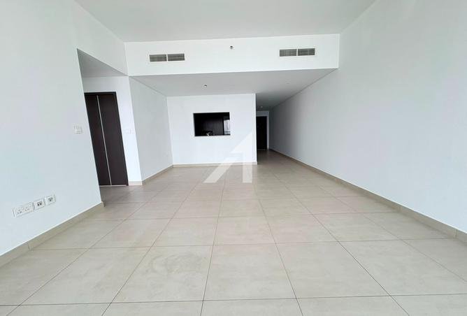 Vacant | Unfurnished | Burj Khalifa View photo 3