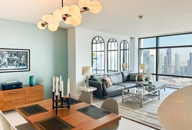 Fully furnished | Upgraded | Vacant soon