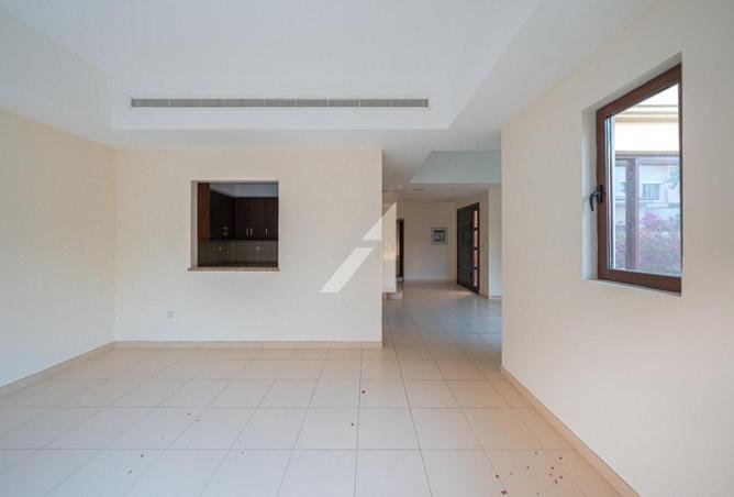 Spacious 3BR Plus Maid|Vacant|Back to Back|Type 2E photo 3