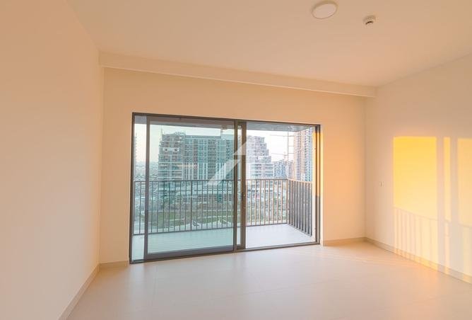 High Floor | Full Park View | Multiple Cheques photo 3