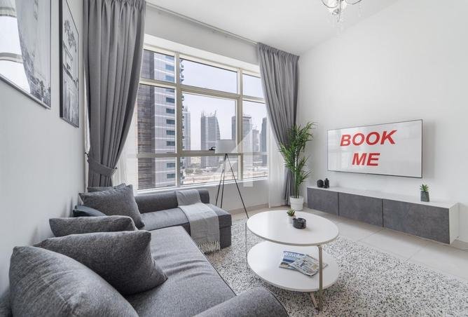 Fully Furnished | Upgraded | Vacant From September
