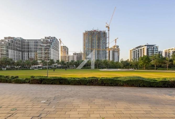 Largest layout | Full Park View | Vacant photo 2