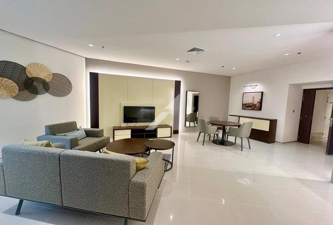 Prime Location | Fully Furnished | Close to Metro photo 3