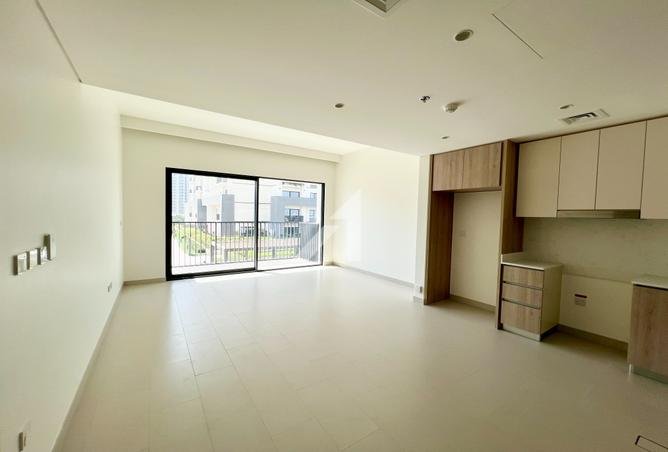 Low Floor | Park View | Ready to Move In